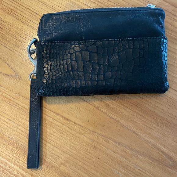 Leibeskind navy blue wrist purse - Picture 5 of 11